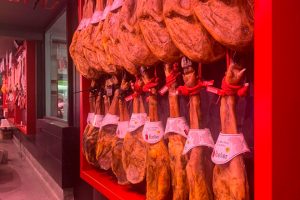 Tienda Embutidos Ballesteros - Estación de Autobuses de Valladolid